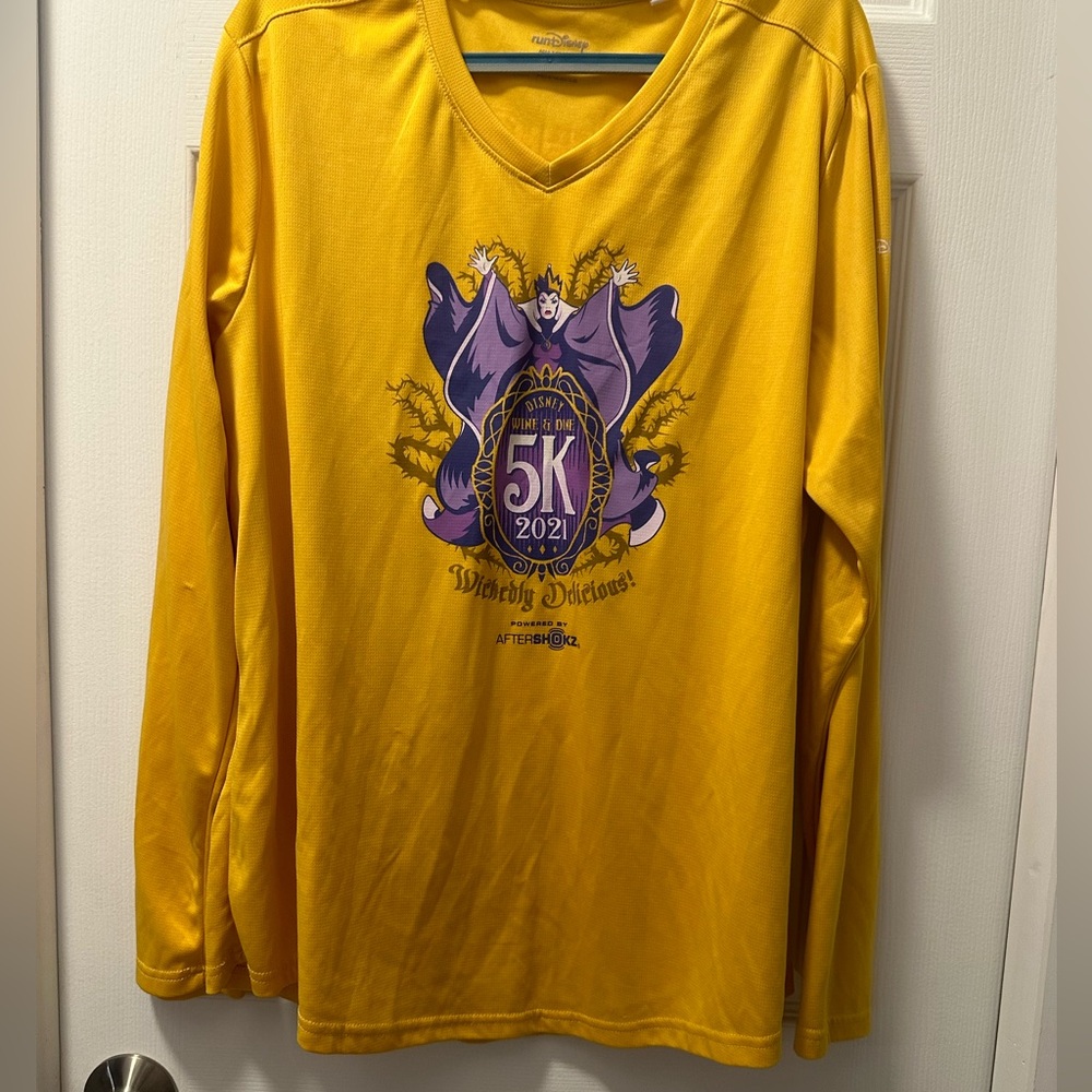 Disney shirt
